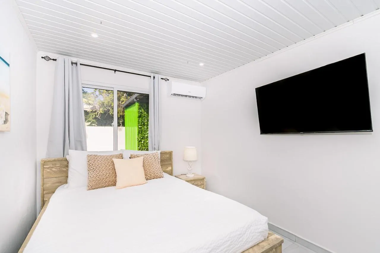 Salinja Cerca 2-B Villa Palm Beach Semesterbostad